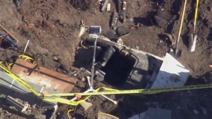 
Car found buried in backyard of $15M Atherton house of Facebook engineer 