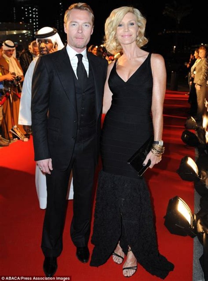 
Irish Singer Ronan Keating And His Ex Wife Yvonne Connolly Split After His Affair With Francine Cornell 