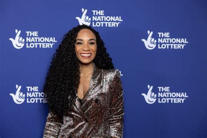 
Michelle Ackerley Height, Weight, Net Worth, Age, Birthday, Wikipedia, Who, Nationality, Biography 