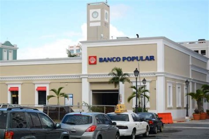 What bank is affiliated with Banco Popular?