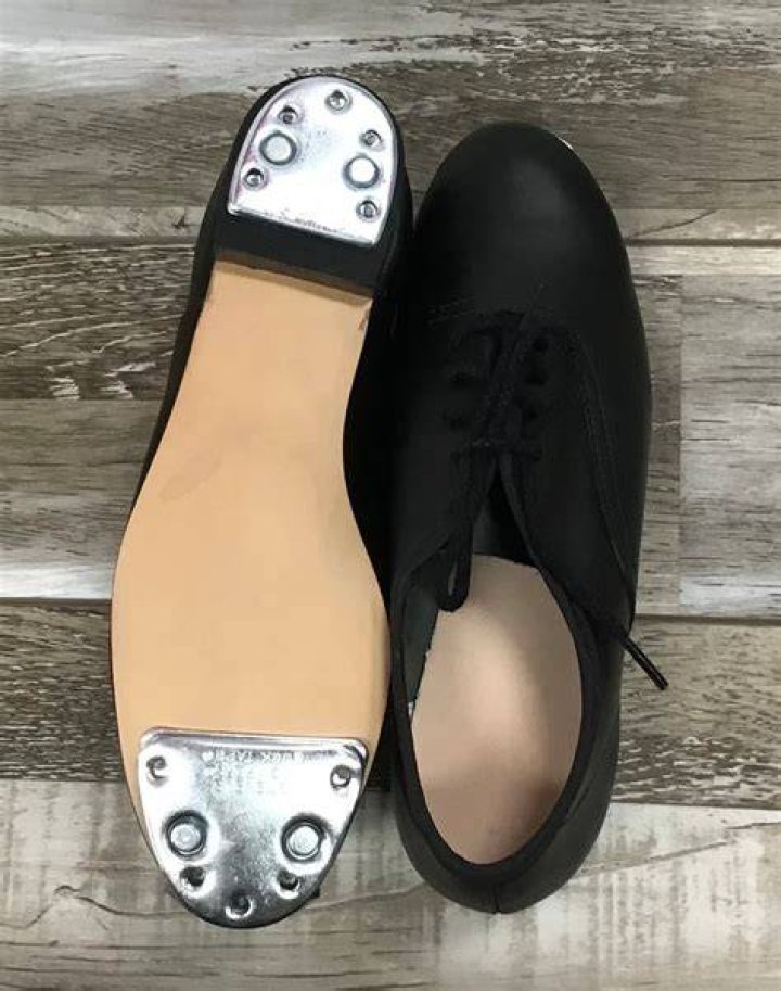 What kind of shoes are used in clogging?