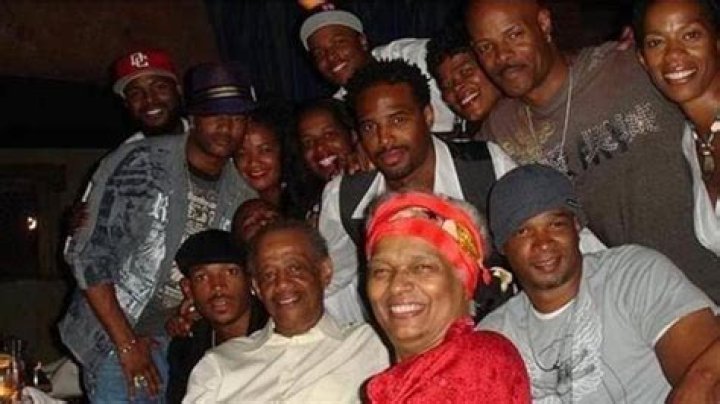 Who are Chaunte Wayanss Parents? Chaunte Wayans Biography, Parents Name, Nationality and More