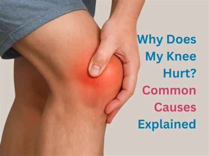 Why does my knee hurt dancer?